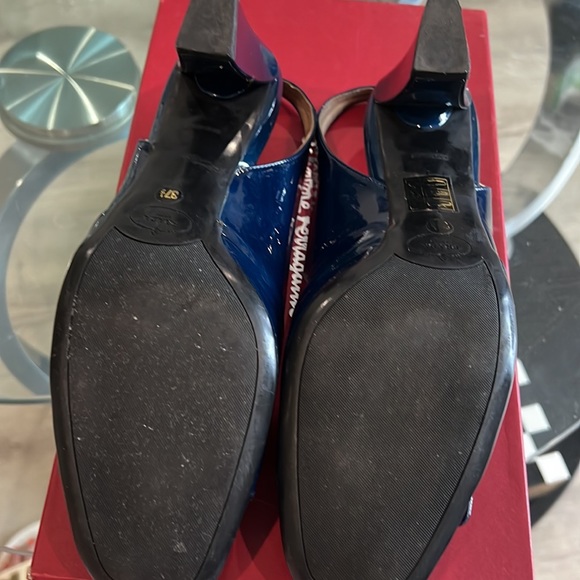 Prada Shoes Size 37.5 - Picture 5 of 7